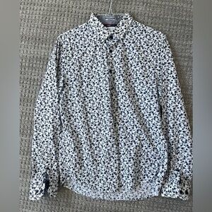 Long sleeve button down